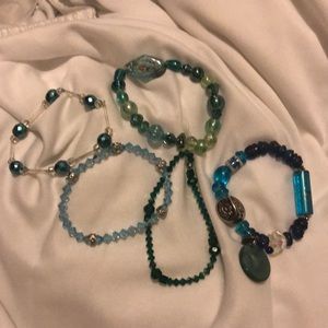 Set of elastic beaded bracelets